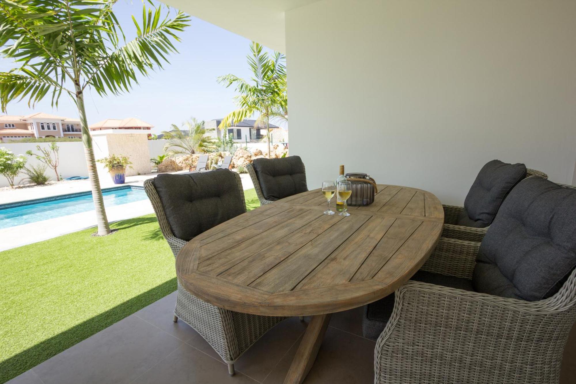 Goudhaen Luxury Private Apartments Jan Thiel Beach Dış mekan fotoğraf