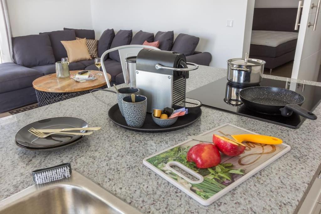 Goudhaen Luxury Private Apartments Jan Thiel Beach Dış mekan fotoğraf