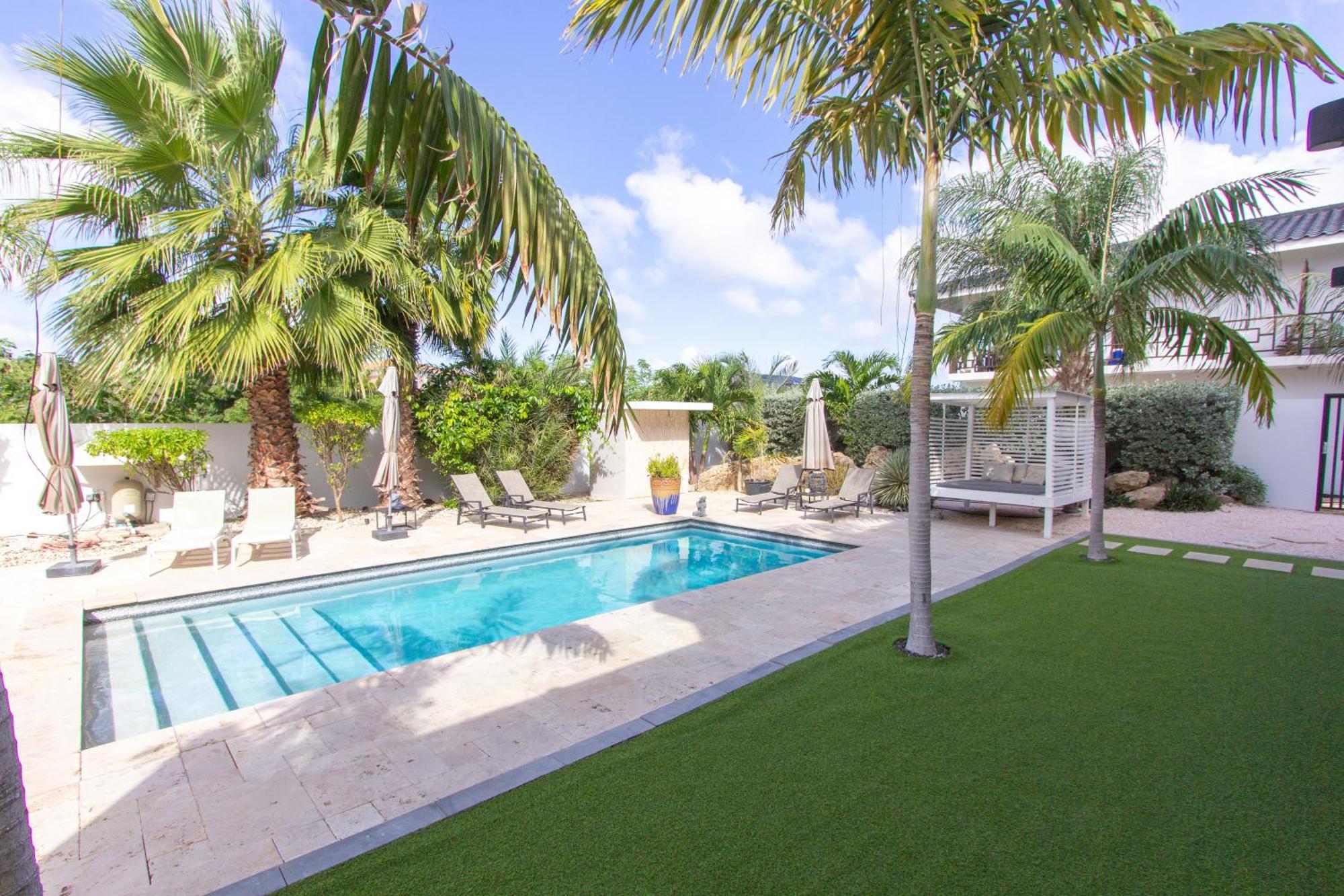 Goudhaen Luxury Private Apartments Jan Thiel Beach Dış mekan fotoğraf