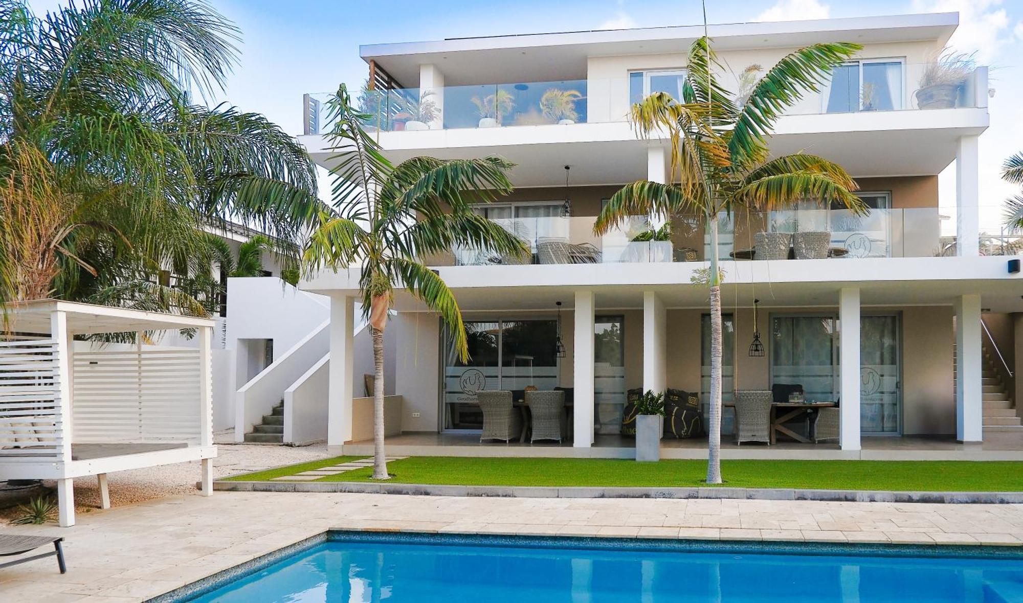 Goudhaen Luxury Private Apartments Jan Thiel Beach Dış mekan fotoğraf