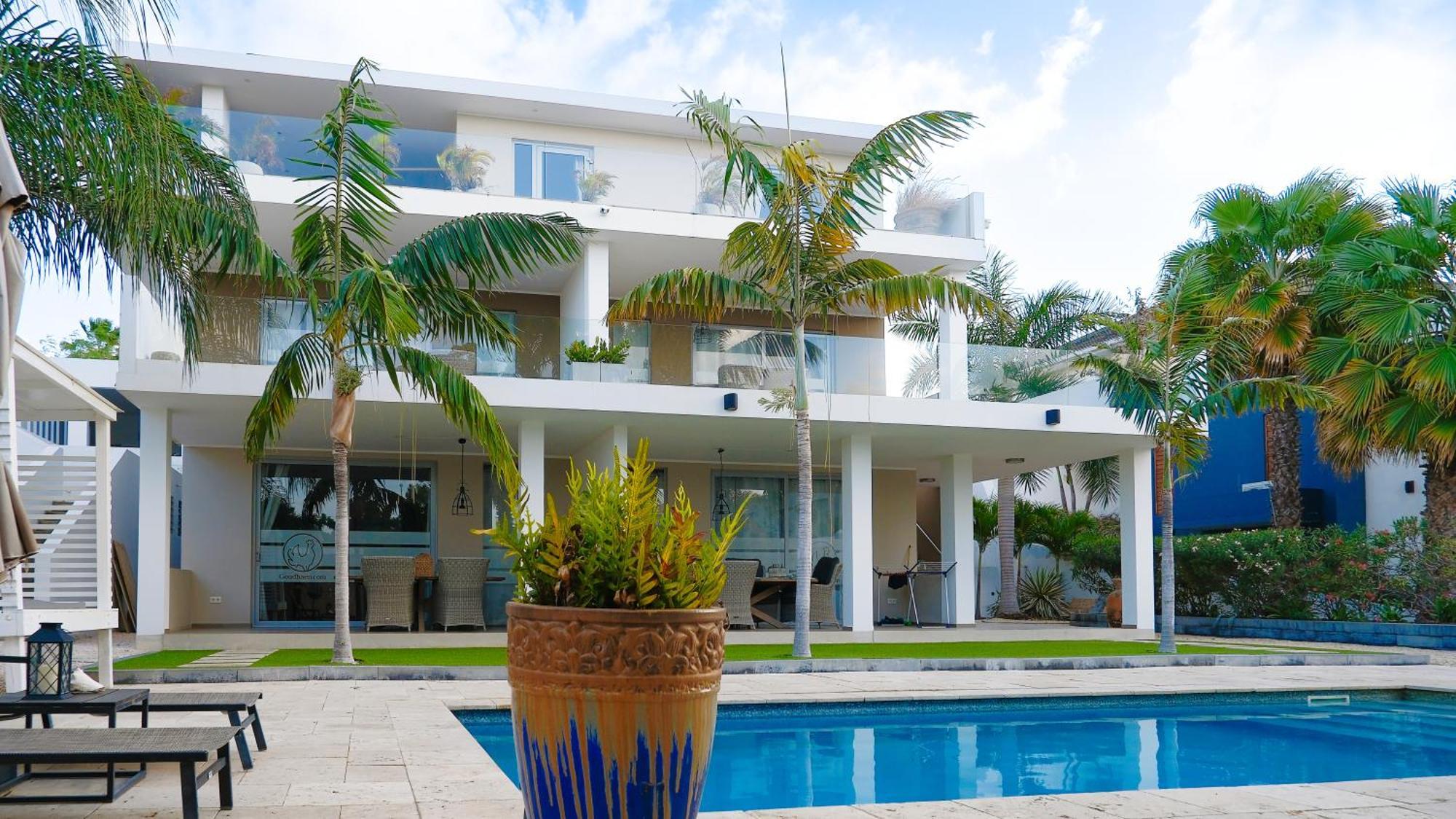Goudhaen Luxury Private Apartments Jan Thiel Beach Dış mekan fotoğraf